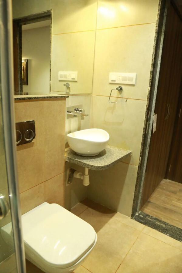 Hotel City Crown Mandsaur 外观 照片
